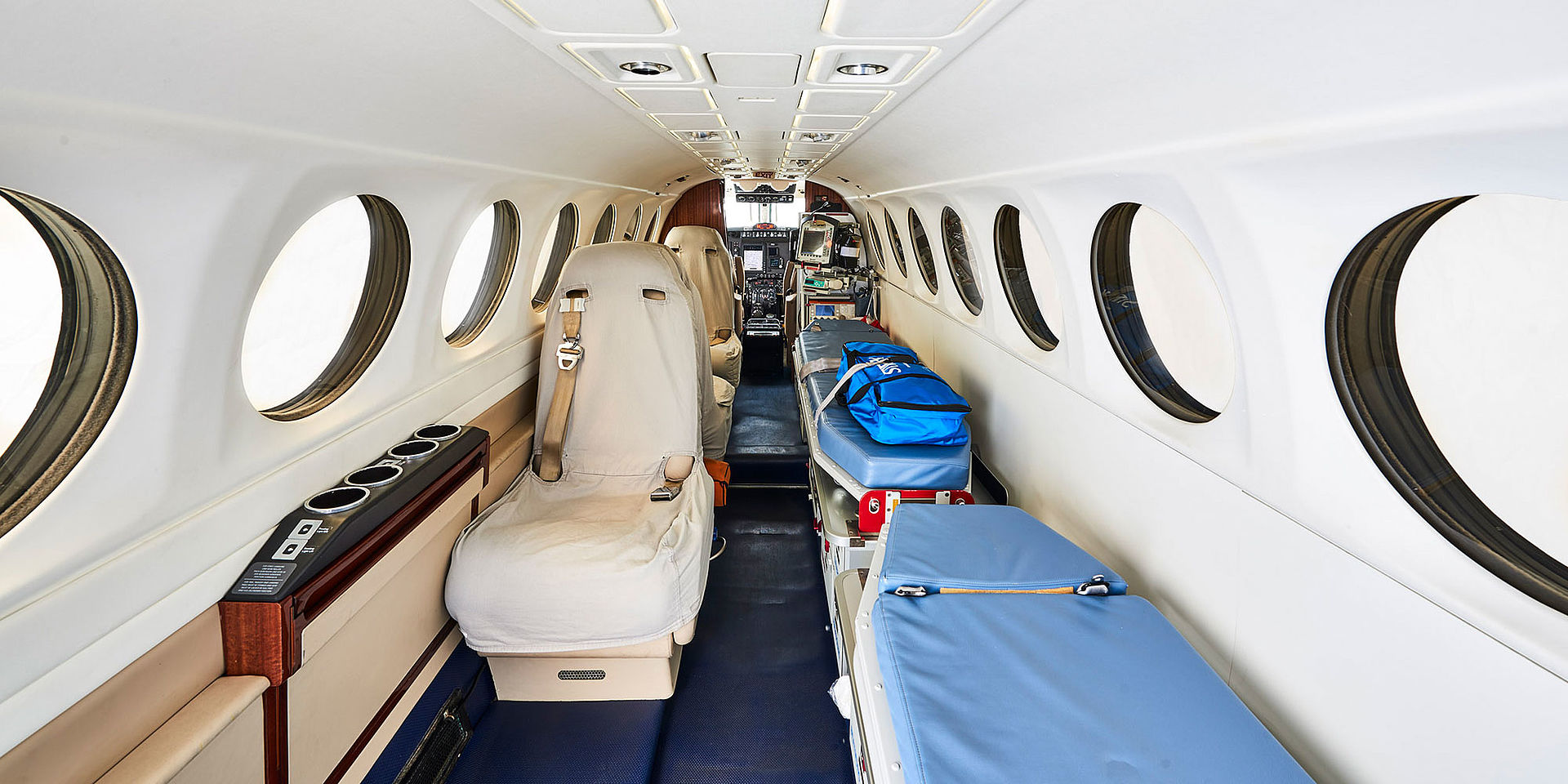 For sale: King Air FL-504 Ambulance frontview