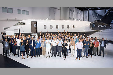 Aviator Aircraft und Aero-Dienst freuen sich über Bombardiers erste Challenger 3500-Auslieferung nach Europa