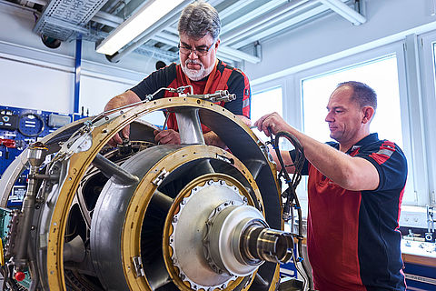 images/csm_teaser_engines_5747e0ebe0.jpg